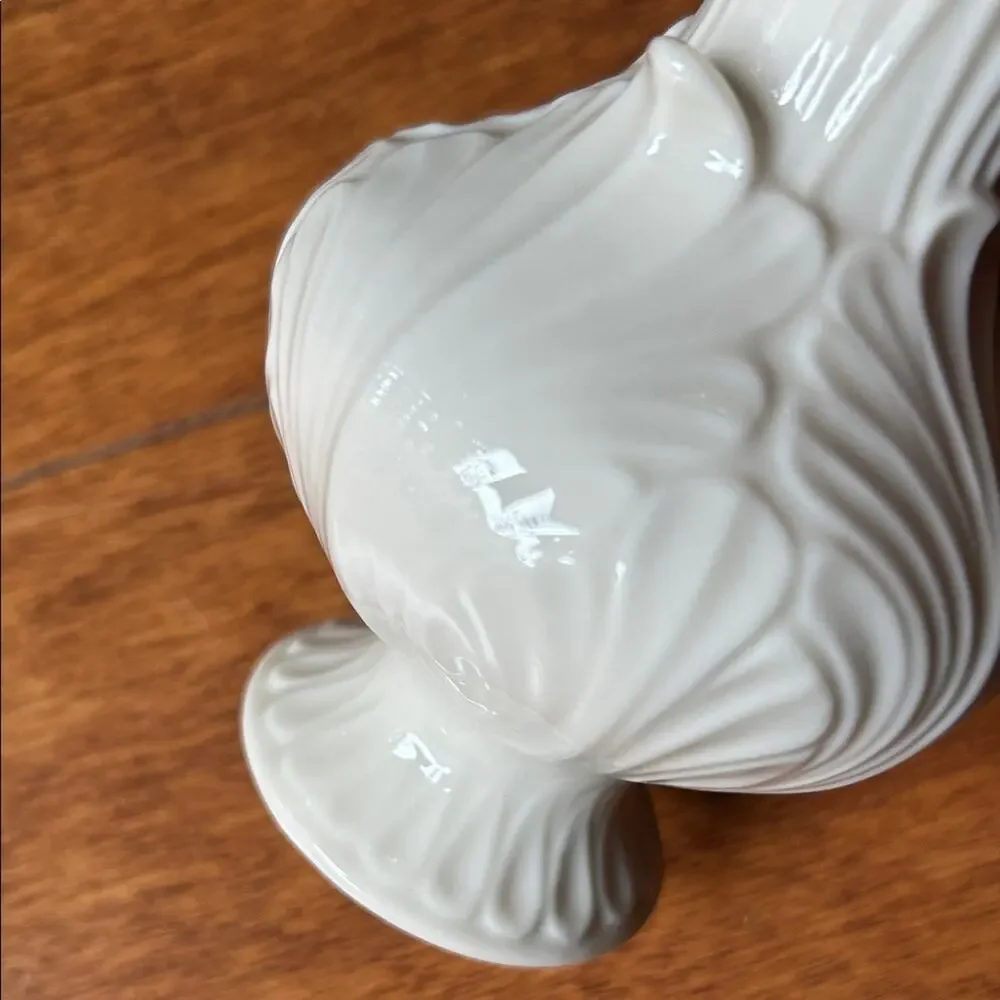 Lenox Elfin Collection Footed Bud Vase, Cream Porcelain with 24k Trim